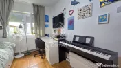 Apartament de vanzare cu 3 camere, mobilat si utilat, zona Bucovina