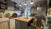 Apartament de vanzare cu 3 camere, mobilat si utilat, zona Bucovina