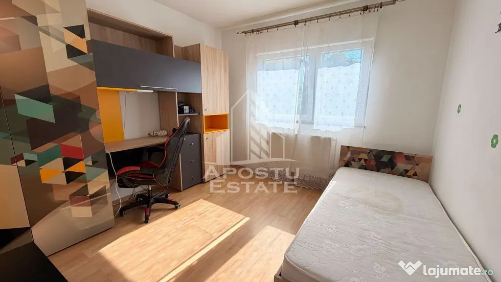 Apartament 3 camere, etaj intermediar, centrala proprie, Calea Sagului - Timisoara (Timis)