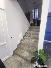 Casa cu 4 camere, la cheie, lux, 110mp, 2 parcari, an 2020, in Deva 