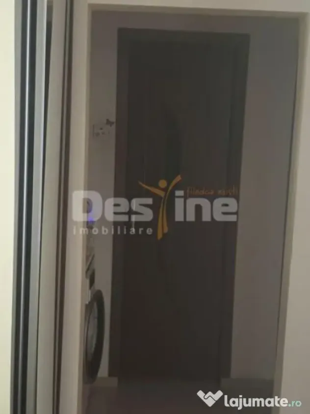 De vânzare apartament cu 2 camere decomandat - Constanta (Constanta)