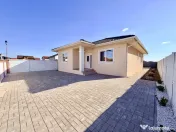 Casa individuala - curte 540 mp - Mosnita - ideala pentru fa 