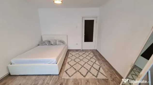 Apartament 2 camere zona TRACTORUL, - Brasov (Brasov)