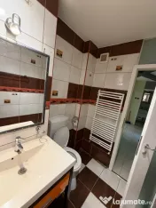 83,9 mp | 3 camere complet decomandat | Etaj 1 | Renovat com 
