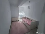 Apartament 3 camere de închiriat Torontalului 