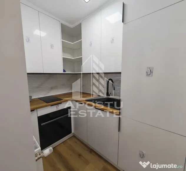 Apartament cu o camera de vanzare, renovat, zona Circumvalatiunii - Timisoara (Timis)