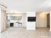 DE VÂNZARE Apartament 1 camera + balcon + gradina 24mp - Zona Aradului 