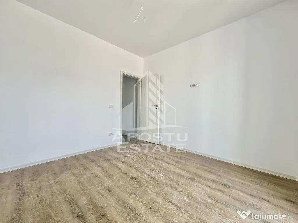 Apartament cu 2 camere, 2 balcoane, etaj 1, zona Planetelor - Giroc (Timis)