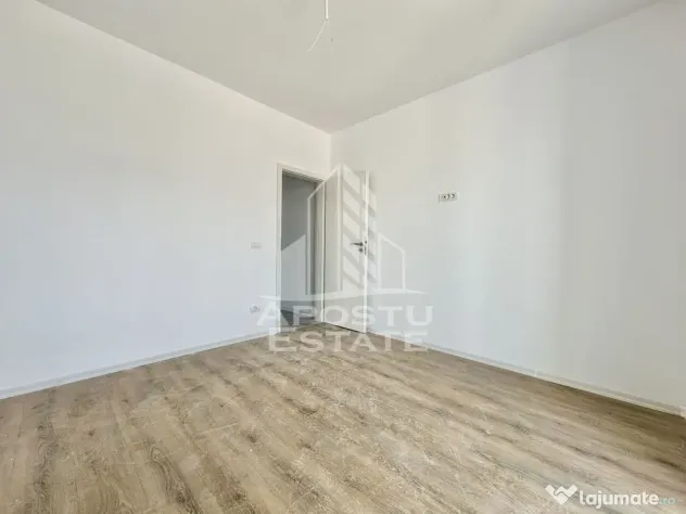 Apartament cu 2 camere, 2 balcoane, etaj 1, zona Planetelor - Giroc (Timis)