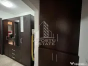 Apartament 3 camere, centrala proprie, zona Lipovei 