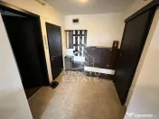 Apartament 3 camere, centrala proprie, zona Lipovei 