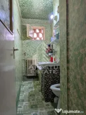 Apartament cu 3 camere, etaj intermediar, zona Sagului 