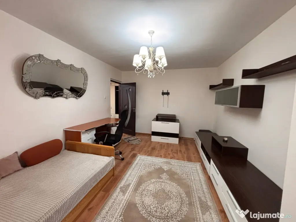 Inchiriez apartament 2 camere decomandat Craiovita Noua
