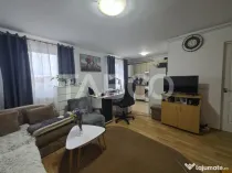 Apartament 3 camere de vanzare decomandat 67mp zona Terezian
