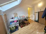 Apartament 3 camere de vanzare decomandat 67mp zona Terezian 