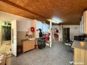 Casa cu 5 camere de vanzare, acces auto, zona Lunei Timisoara 