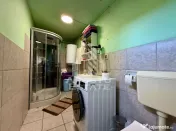 Casa cu 5 camere de vanzare, acces auto, zona Lunei Timisoara 