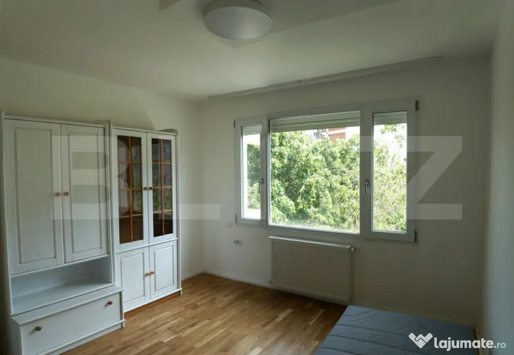 Apartament de 3 camere | Circumvalatiunii - Iulius Town | Re - Timisoara (Timis)