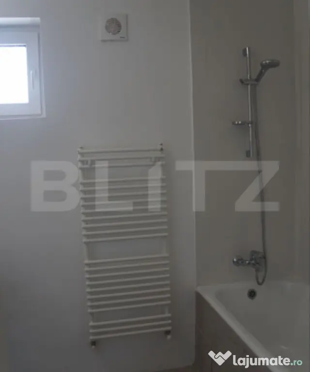 Apartament de 3 camere | Circumvalatiunii - Iulius Town | Re - Timisoara (Timis)