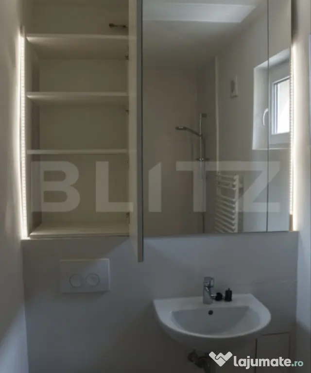 Apartament de 3 camere | Circumvalatiunii - Iulius Town | Re - Timisoara (Timis)
