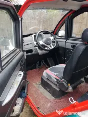 Mașină electrică marca kuba 
