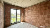 Jumatate de duplex cu 4 camere de vanzare in Giroc 