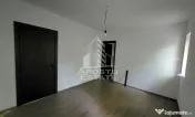 Casa individuala noua, pe parter Sanmihaiul Roman 