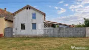 Casa individuala 2.877 mp teren si 4 solarii Gottlob - COMISION ZERO 