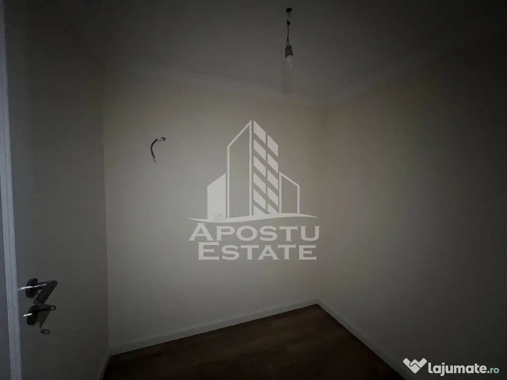 DUPLEX DE VANZARE cu suprafata foarte generoasa in Giarmata Mare - Giarmata (Timis)