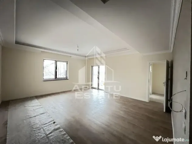 DUPLEX DE VANZARE cu suprafata foarte generoasa in Giarmata Mare - Giarmata (Timis)