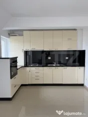 Apartament de vânzare, 89 mp, zona Nord 