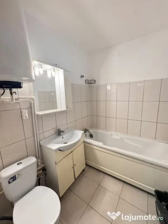 Apartament 2 camere de vânzare în zona Tomis I – Constan - Constanta (Constanta)