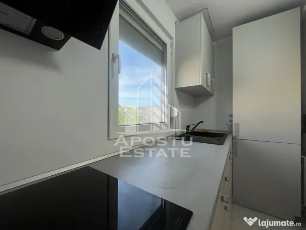 Apartament 3 camere, zona Alfa - Arad (Arad)