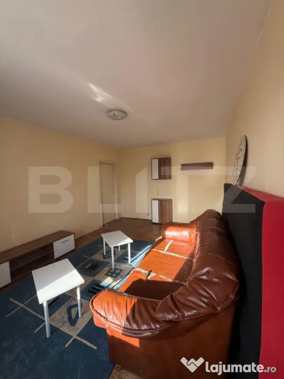 Apartament de vanzare - 2 camere - Zona Dambu Pietros - Targu Mures (Mures)