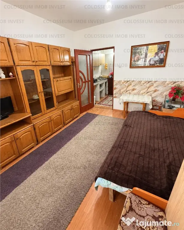 Camera de inchiriat | Baie si Bucatarie proprie | Zona Astra - Carpati - Brasov (Brasov)