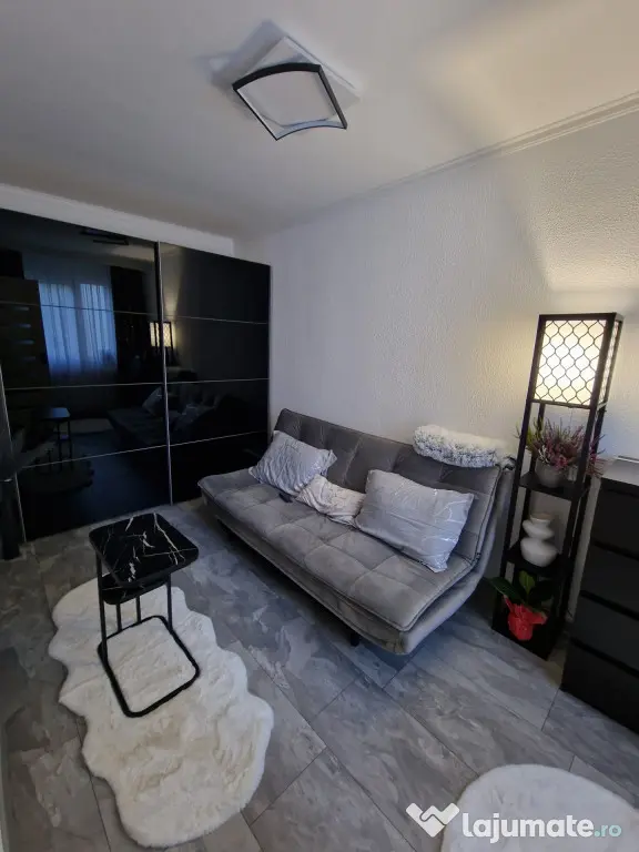 Apartament 2 camere, 38 mp utili, renovat recent, mobilat, e - Timisoara (Timis)