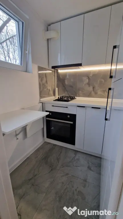 Apartament 2 camere, 38 mp utili, renovat recent, mobilat, e - Timisoara (Timis)