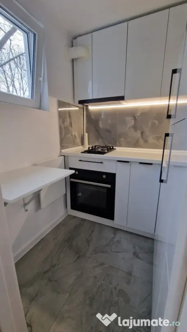 Apartament 2 camere, 38 mp utili, renovat recent, mobilat, e - Timisoara (Timis)