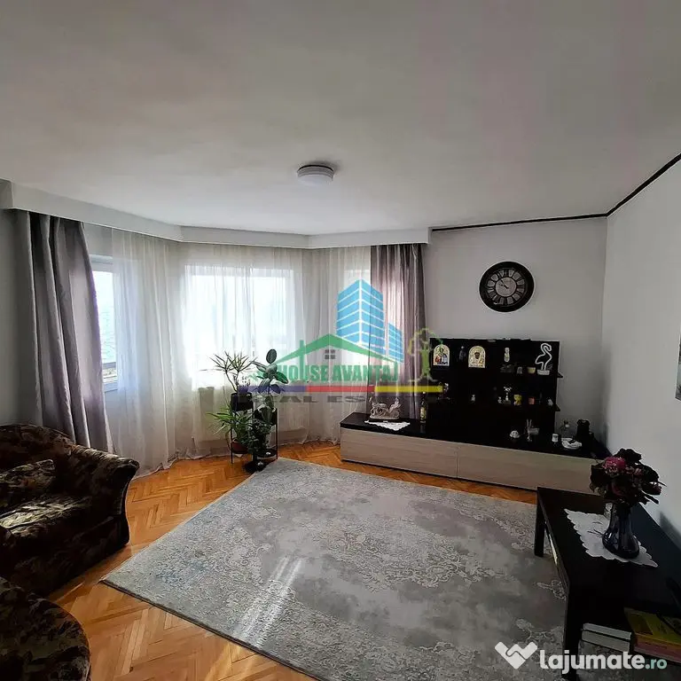Apartament decomandat cu 4 camere, Focșani - Focsani (Vrancea)