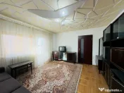 Apartament 2 camere, semidecomandat, 52mp utili, zona Girocu 