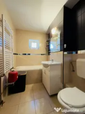 Apartament 2 camere, semidecomandat, 52mp utili, zona Girocu 