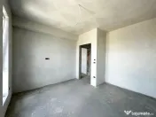 Duplex cu 4 camere separat prin spatiu tehnic- Mosnita Noua 