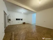 Duplex 4 camere, despartit prin dressing, 93mp, 360 mp teren