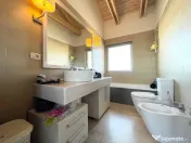 Apartament decomandat cu 4 camere 136mp - Complexul Studente 