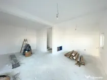 Duplex 4 camere zona excelenta - Mosnita Veche