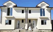 Duplex cu 3 dormitoare + living - Mosnita Veche