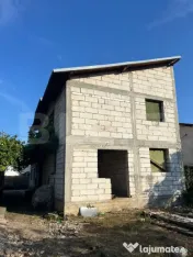Casă locuibilă + casă P+1 la roșu, 839 mp teren, zona ce 