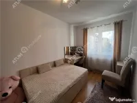 Apartament cu 3 camere la etajul 2 zona Mihai Viteazu din Si 