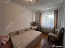 Apartament cu 3 camere la etajul 2 zona Mihai Viteazu din Si