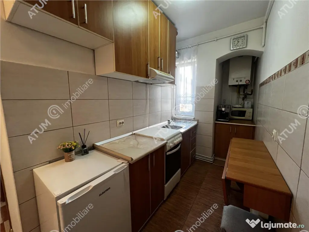 Apartament cu 3 camere la etajul 2 zona Mihai Viteazu din Si - Sibiu (Sibiu)